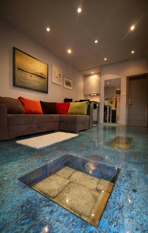 Studio Apartment Art Split Luaran gambar